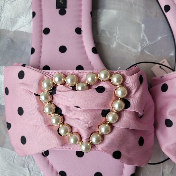 NWT Victoria's Secret Embellished Satin Bow Slide Pearl Heart Slppers Sz M 8-8.5 - Picture 2 of 9